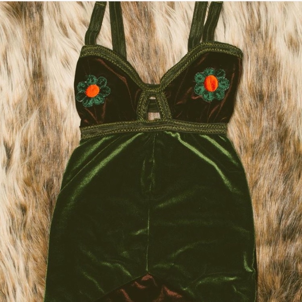 Solstice Intimates Flower Power Velvet Bodysuit S